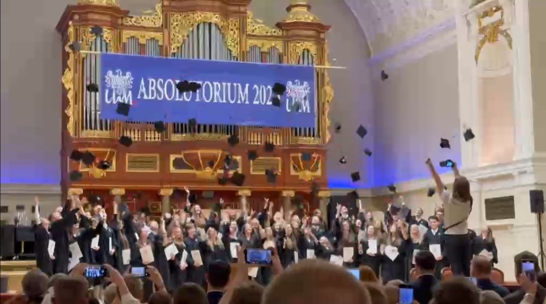 absolutorium